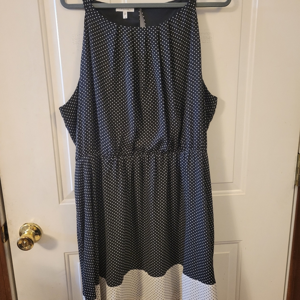 Maurices chiffon polka dot dress. Sz 3x